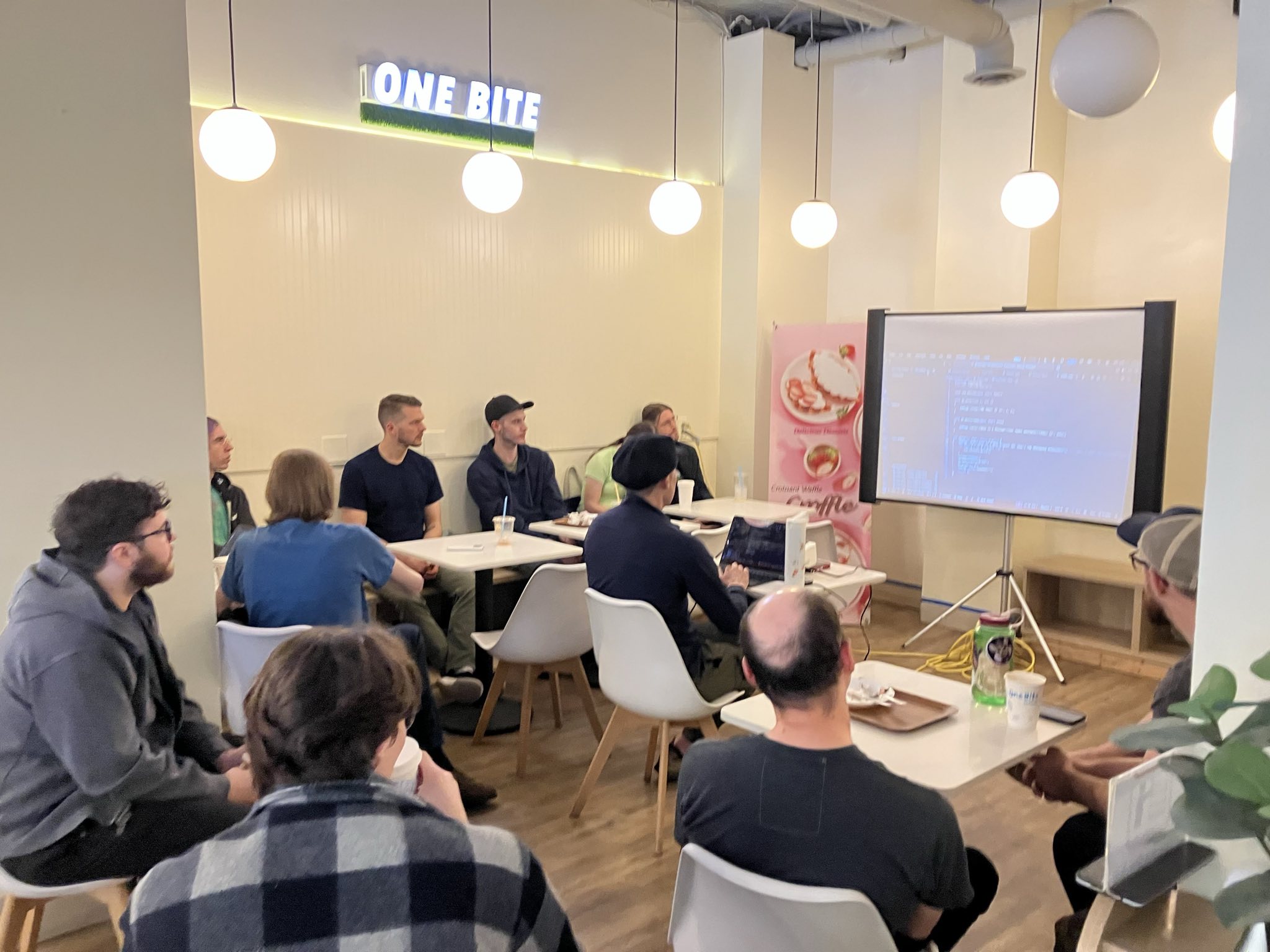 Handmade Meetup at One Bite Cafe